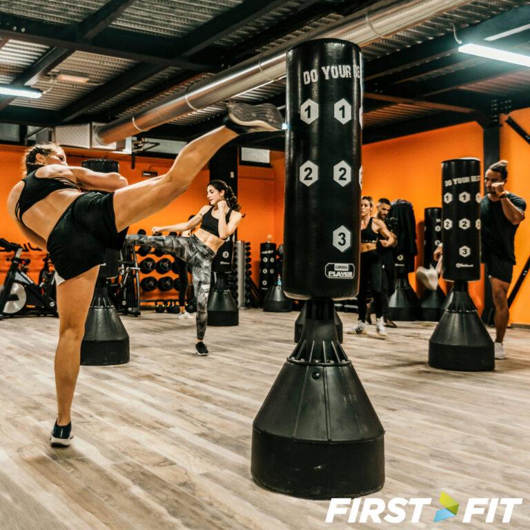 Le palestre Firstfit di Rovigo con i ristoranti automatici di J-Momo con healty products