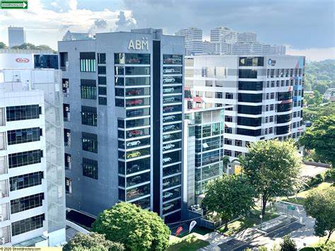 Incredibile Singapore! Ora anche il distributore automatico di super car